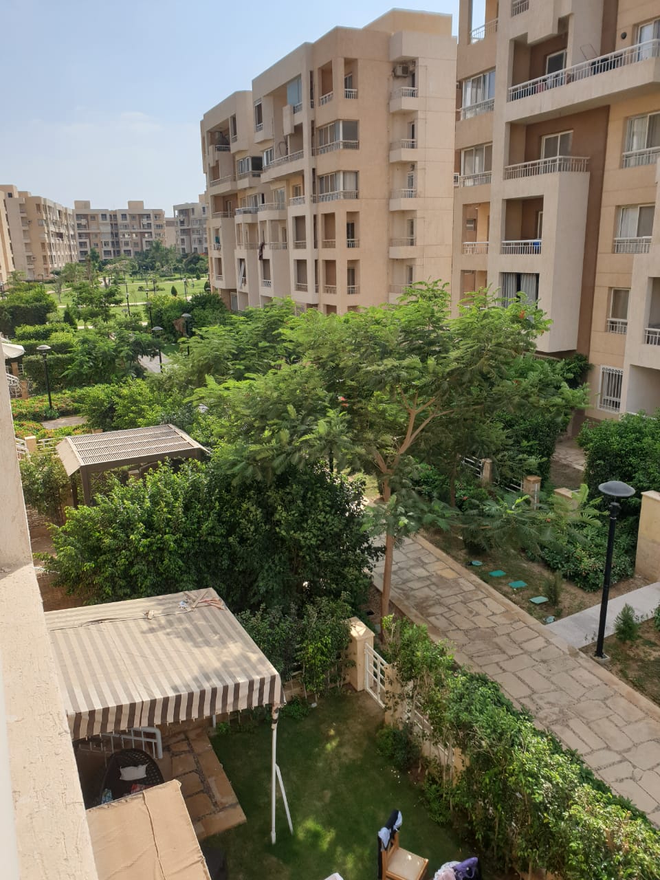 شقة في مدينتي 165 م2 للإيجار قانون جديد بحري 18,000 ج 