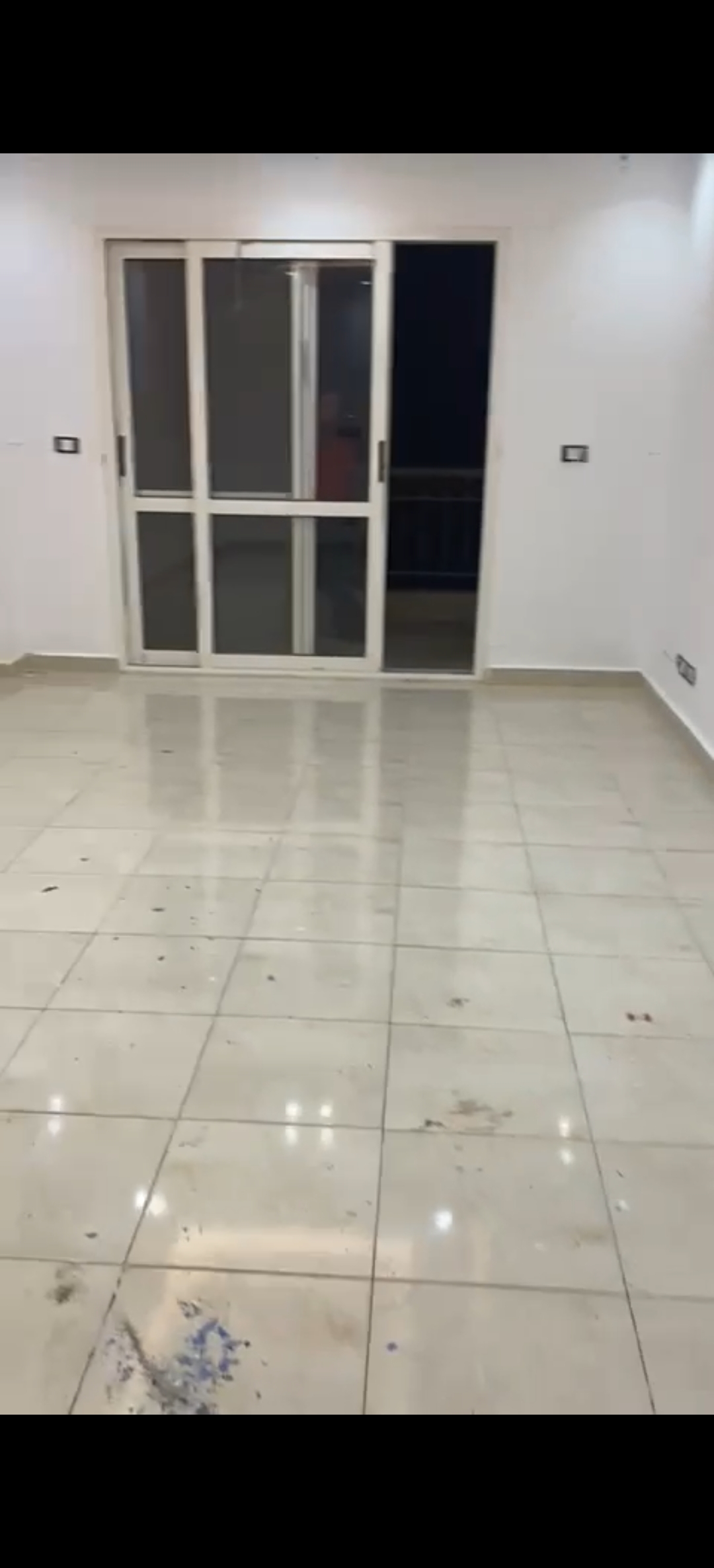 للإيجار قانون جديد شقة في مدينتي بمساحة 100 م2 