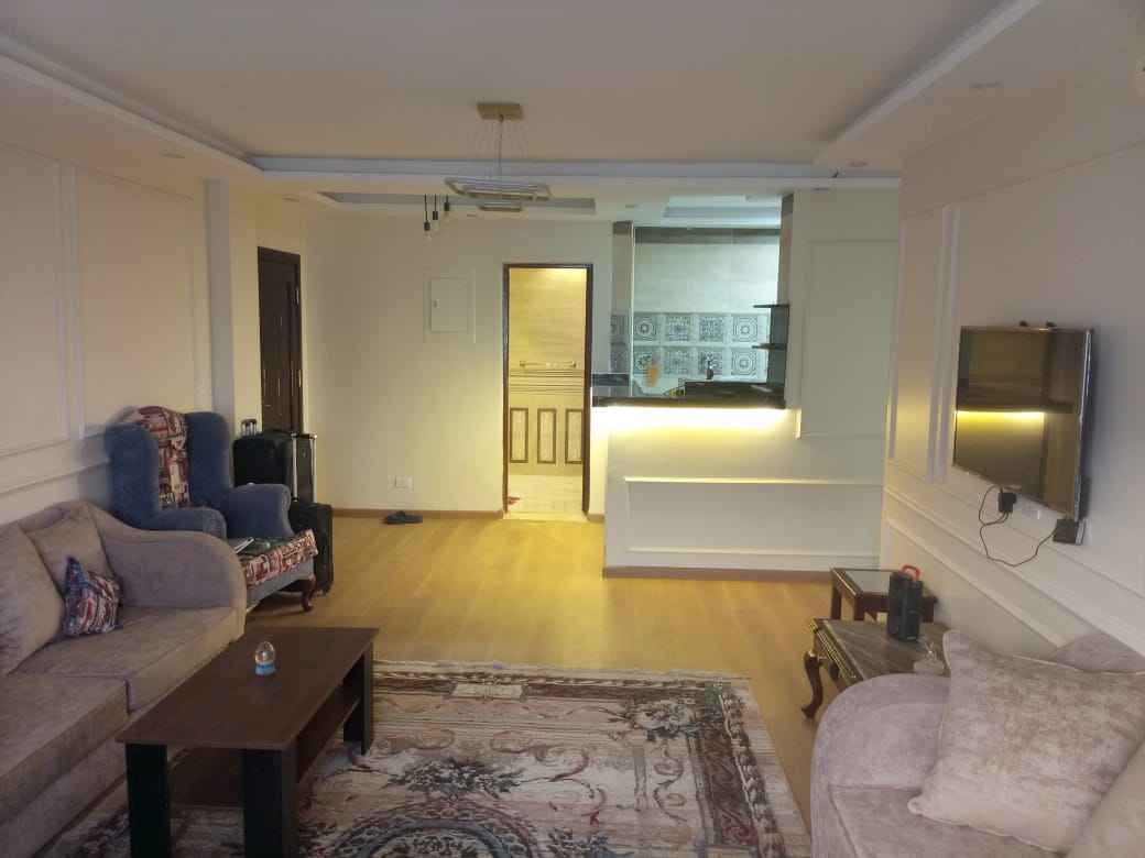 شقة في مدينتي 124 م2 للإيجار مفروش تشطيب خاص 30,000 ج 