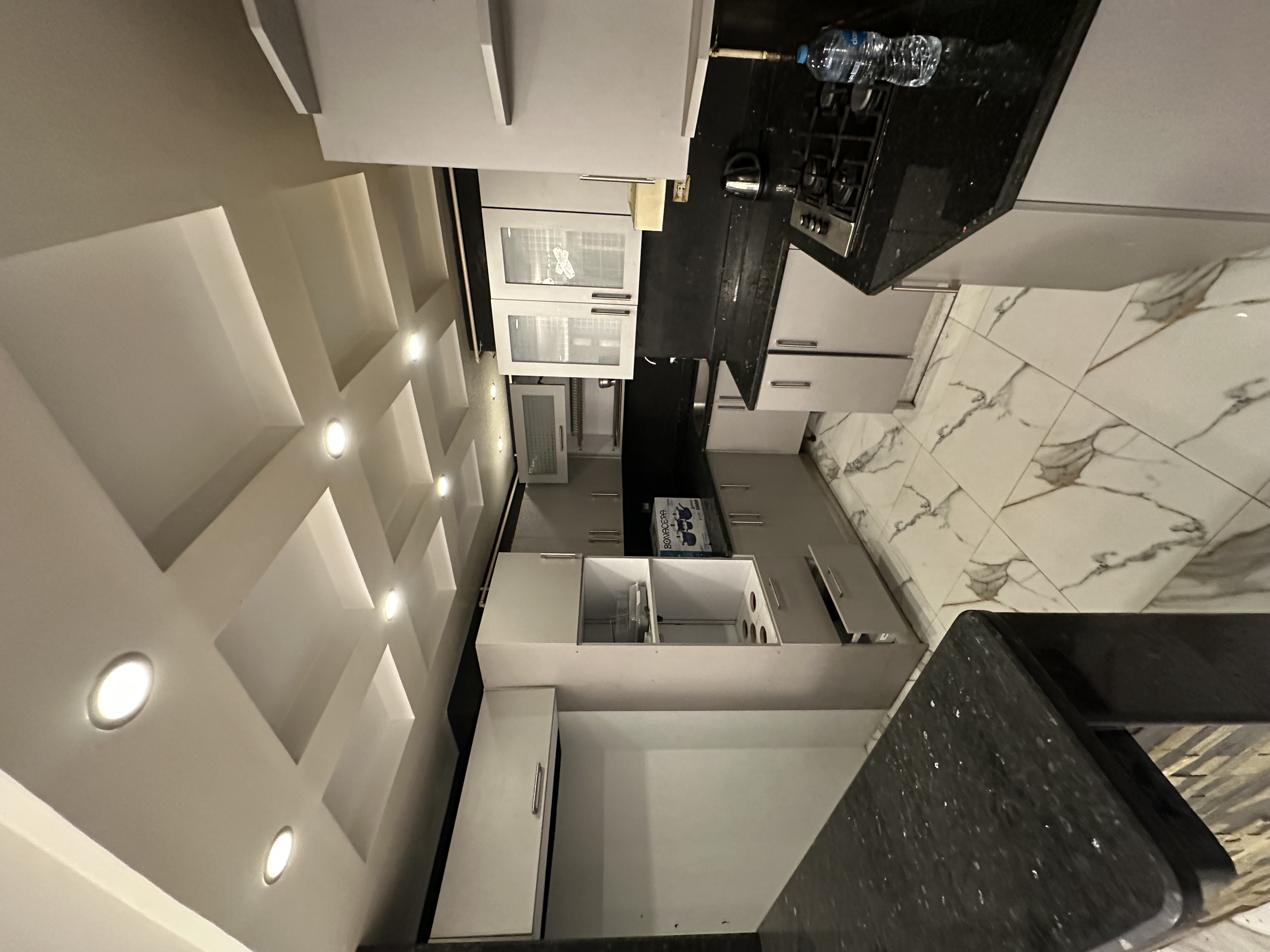 للبيع كاش شقة في مدينتي بمساحة 133 م2 استلام فوري 