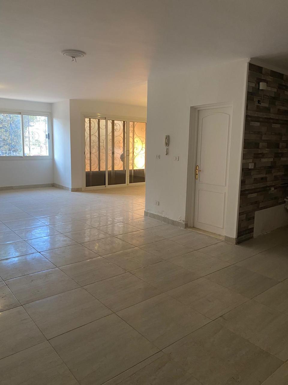 شقة في الرحاب 124 م2 للبيع كاش تشطيب خاص استلام فوري 7,000,000 ج 