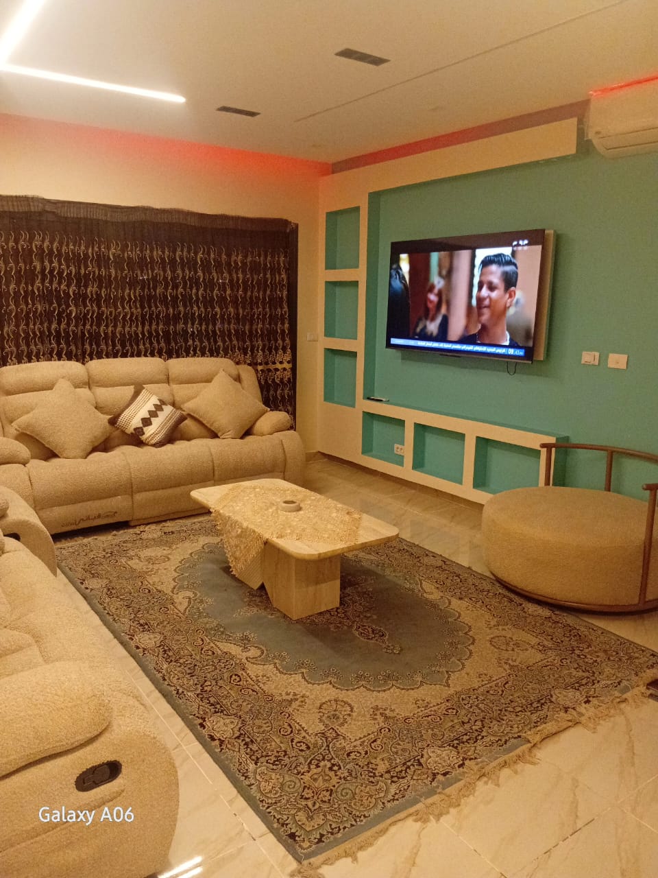 للإيجار مفروش شقة في مدينتي بمساحة 100 م2 